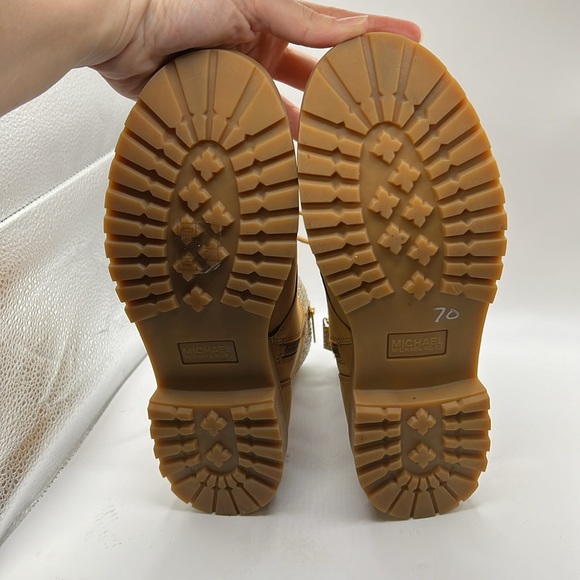 NWOT Michael Michael Kors Alistair Combat Lace Up Leather Jewel Boots Womens 9.5 - Picture 8 of 13